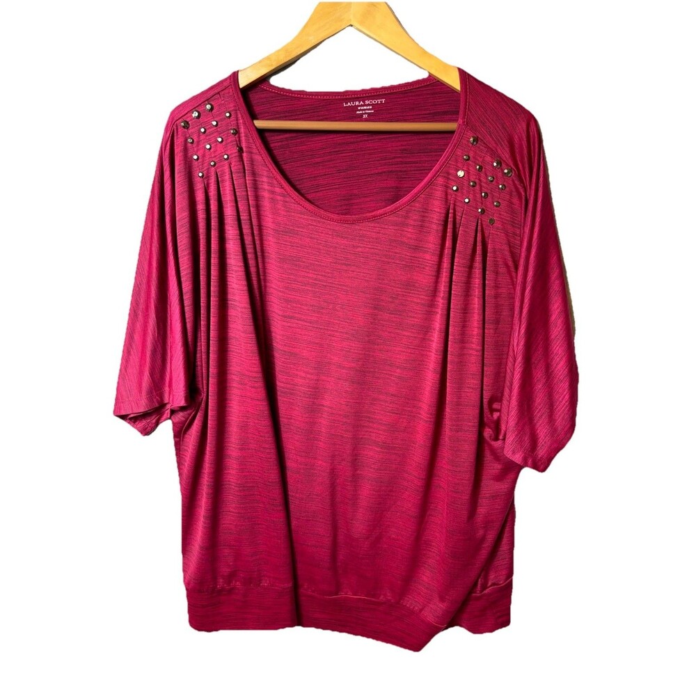 Laura Scott Woman’s Short 3x Red W/Black Accent Short Sleeve Gold Design Arm